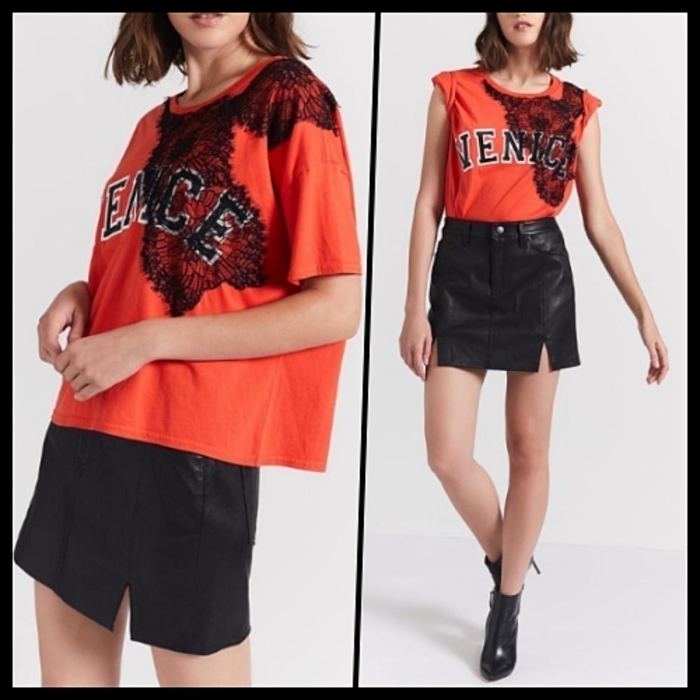 Current/Elliott Lace Embroidered Oversized Short Sleeve Tee Black Orange Small